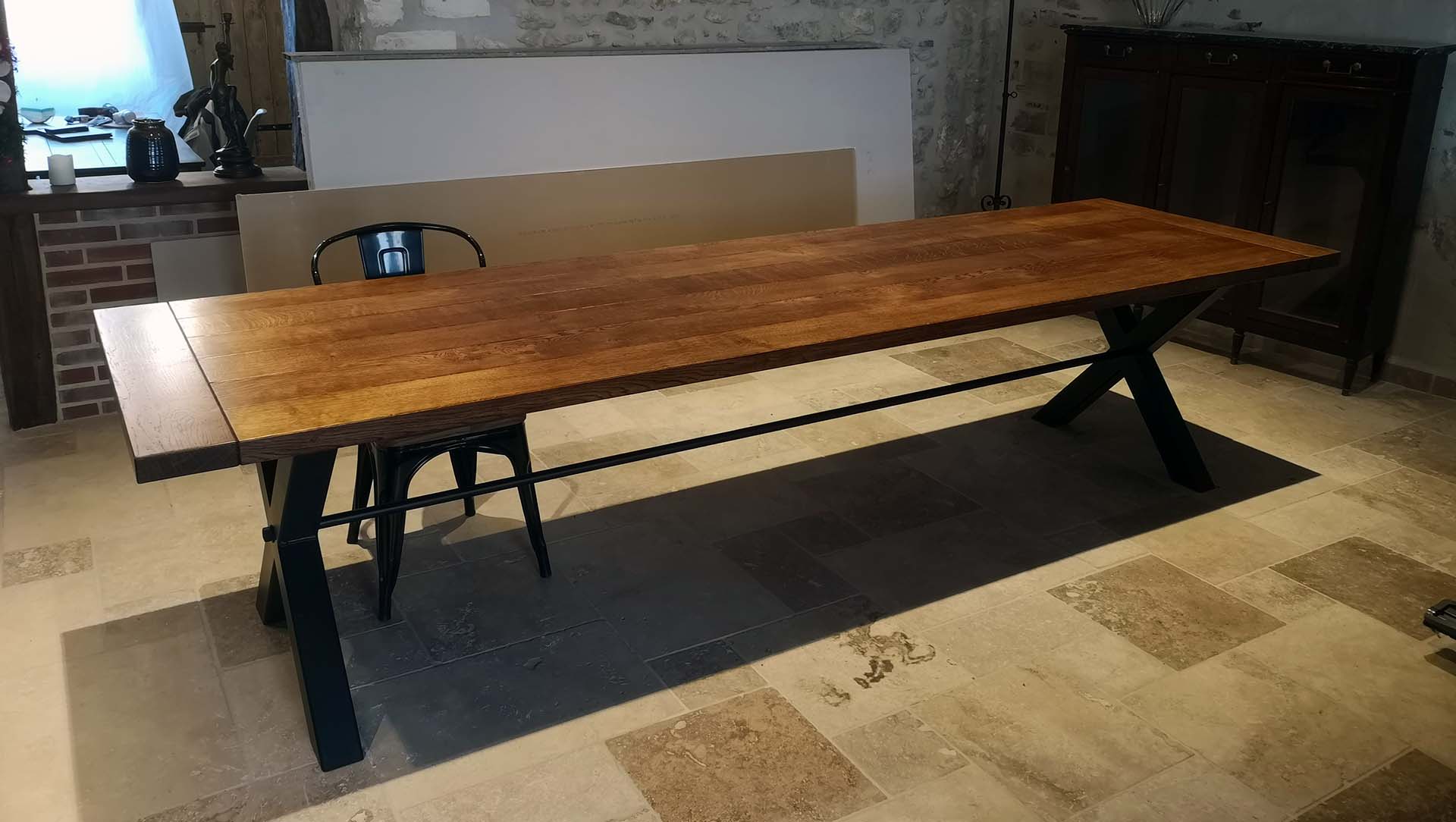 TABLE DE FERME EN CHENE – OSSATURE ACIER